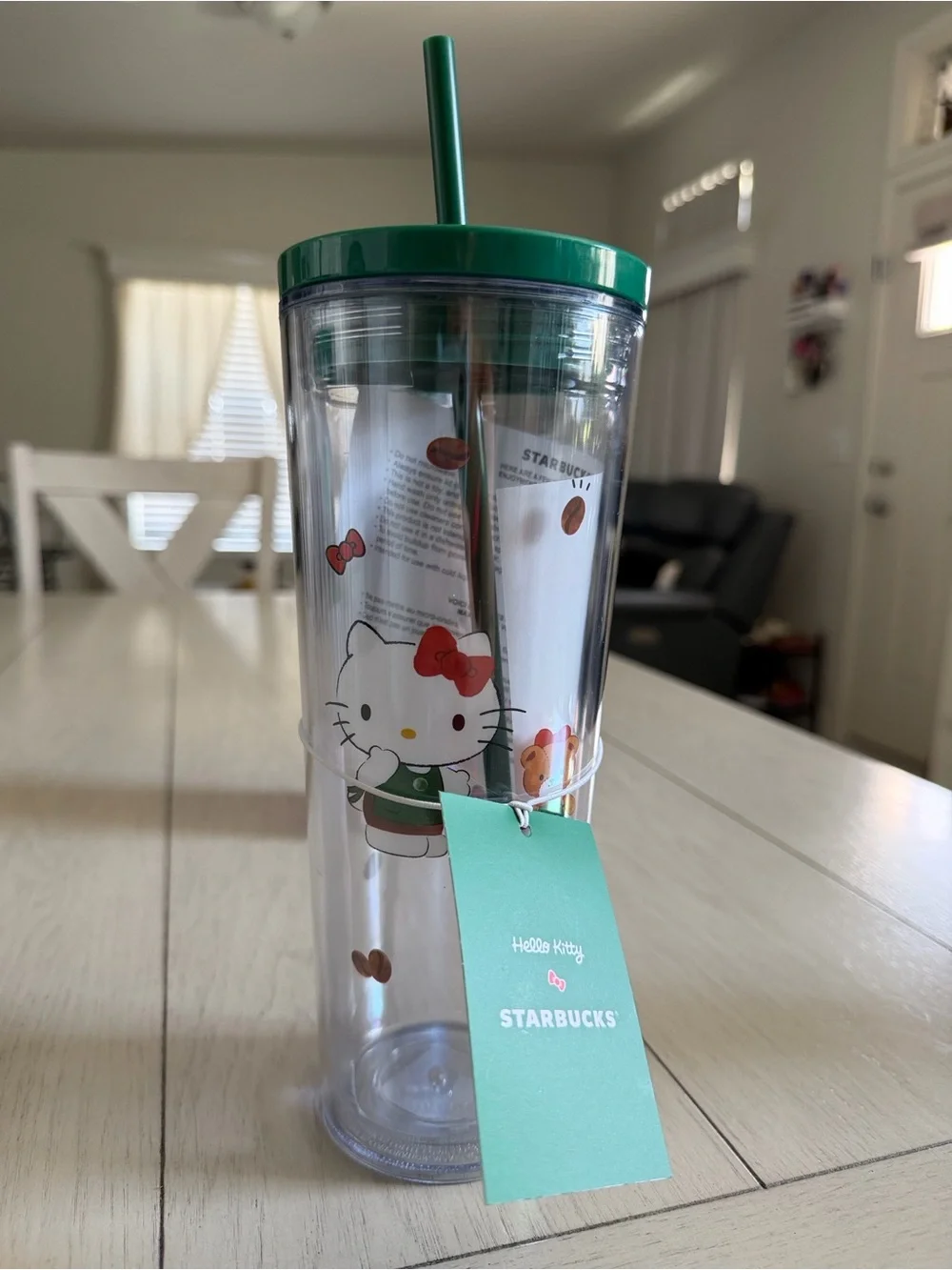 Starbucks x Hello Kitty 24oz Tumbler Green Straw NWT